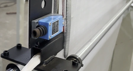 Splitting knife device