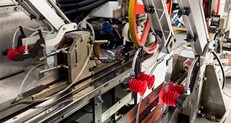 Horseshoe type bag opening mechanism